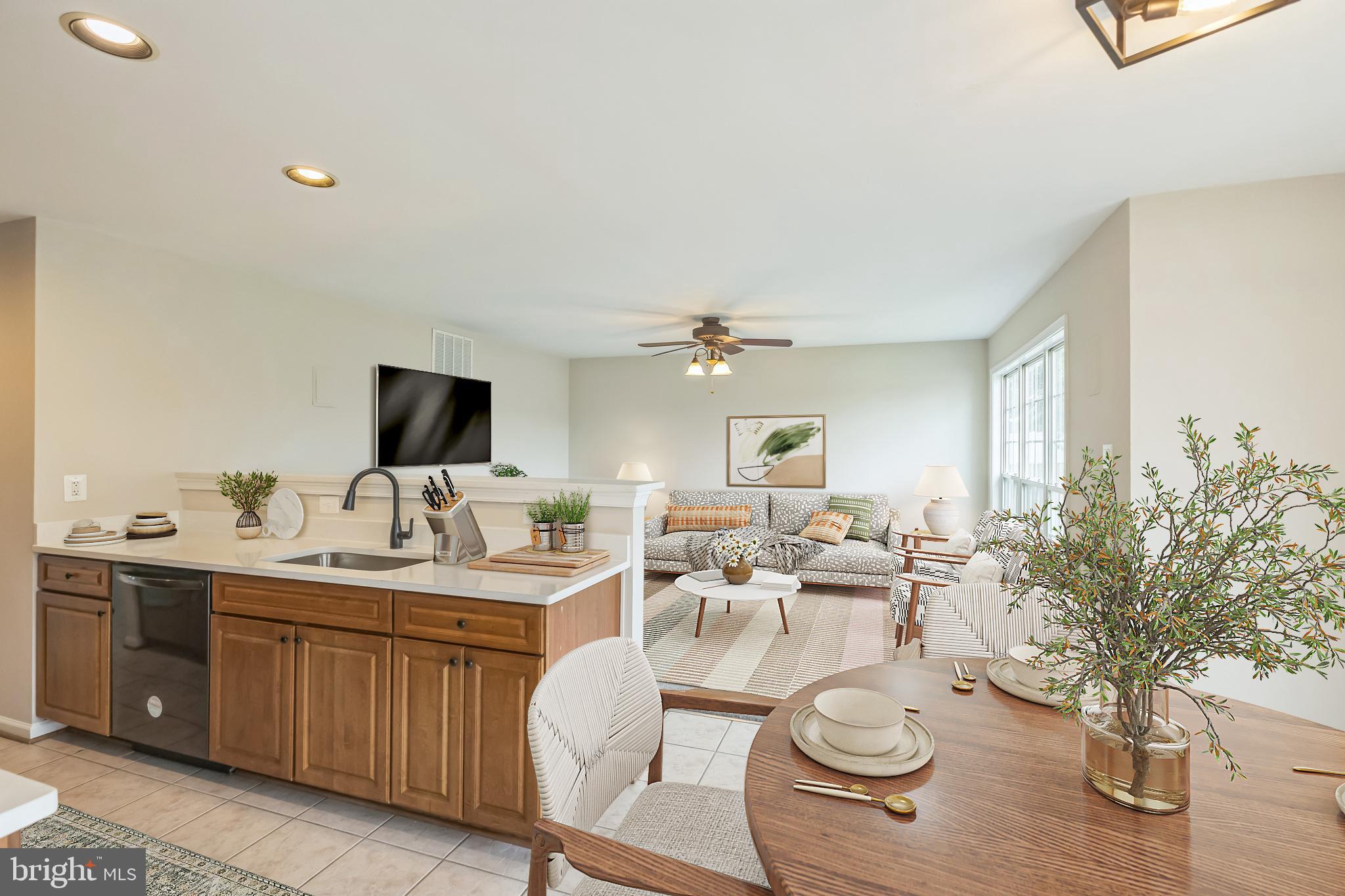 LONG BAR HARBOR - Residential