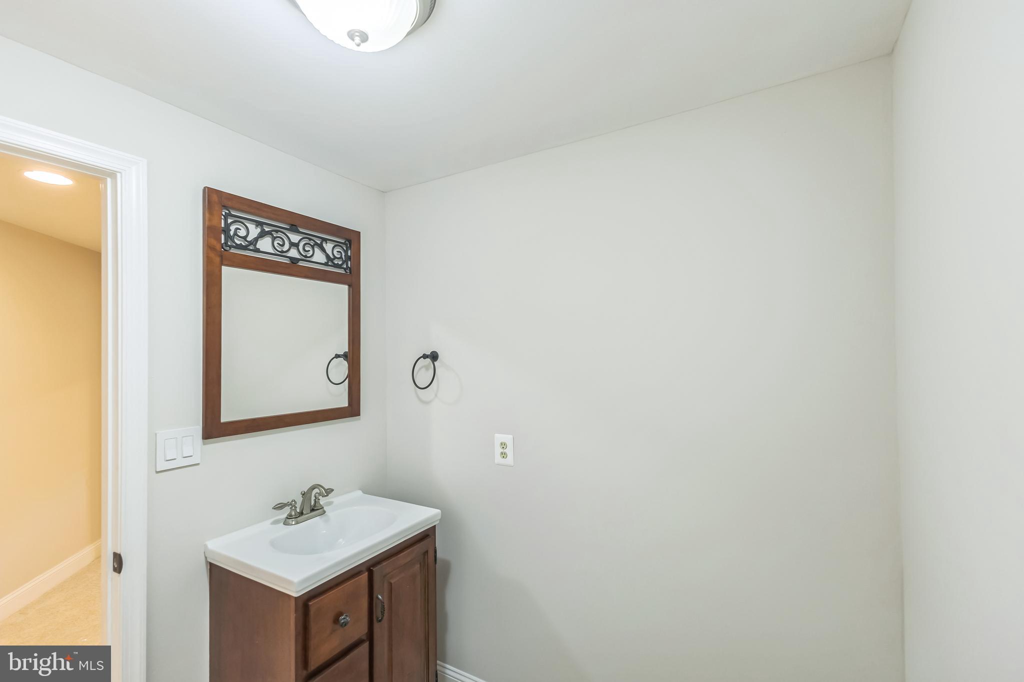 LONG BAR HARBOR - Residential