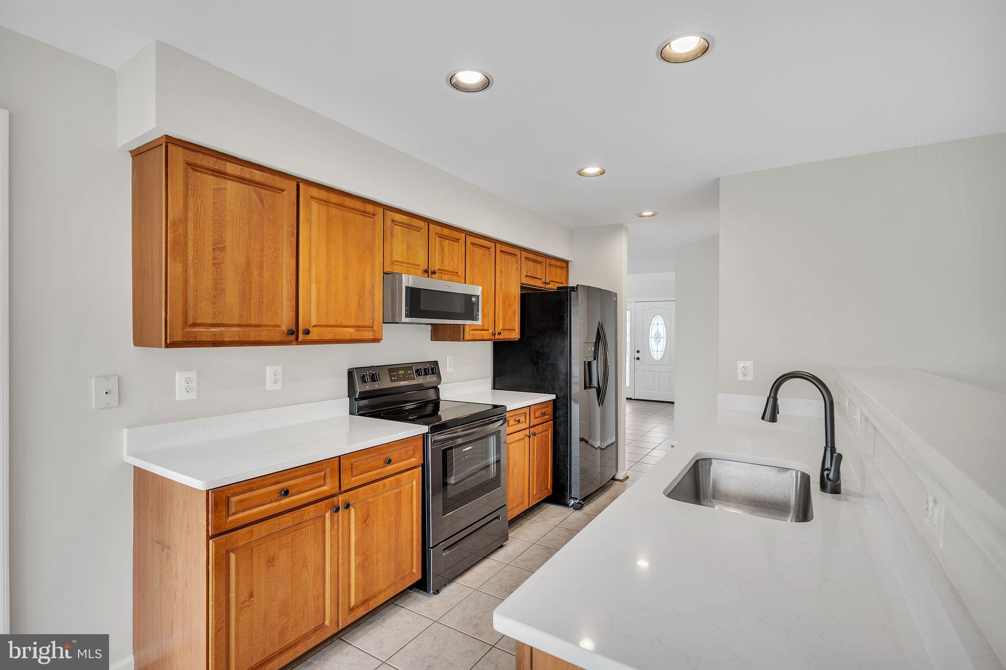 LONG BAR HARBOR - Residential