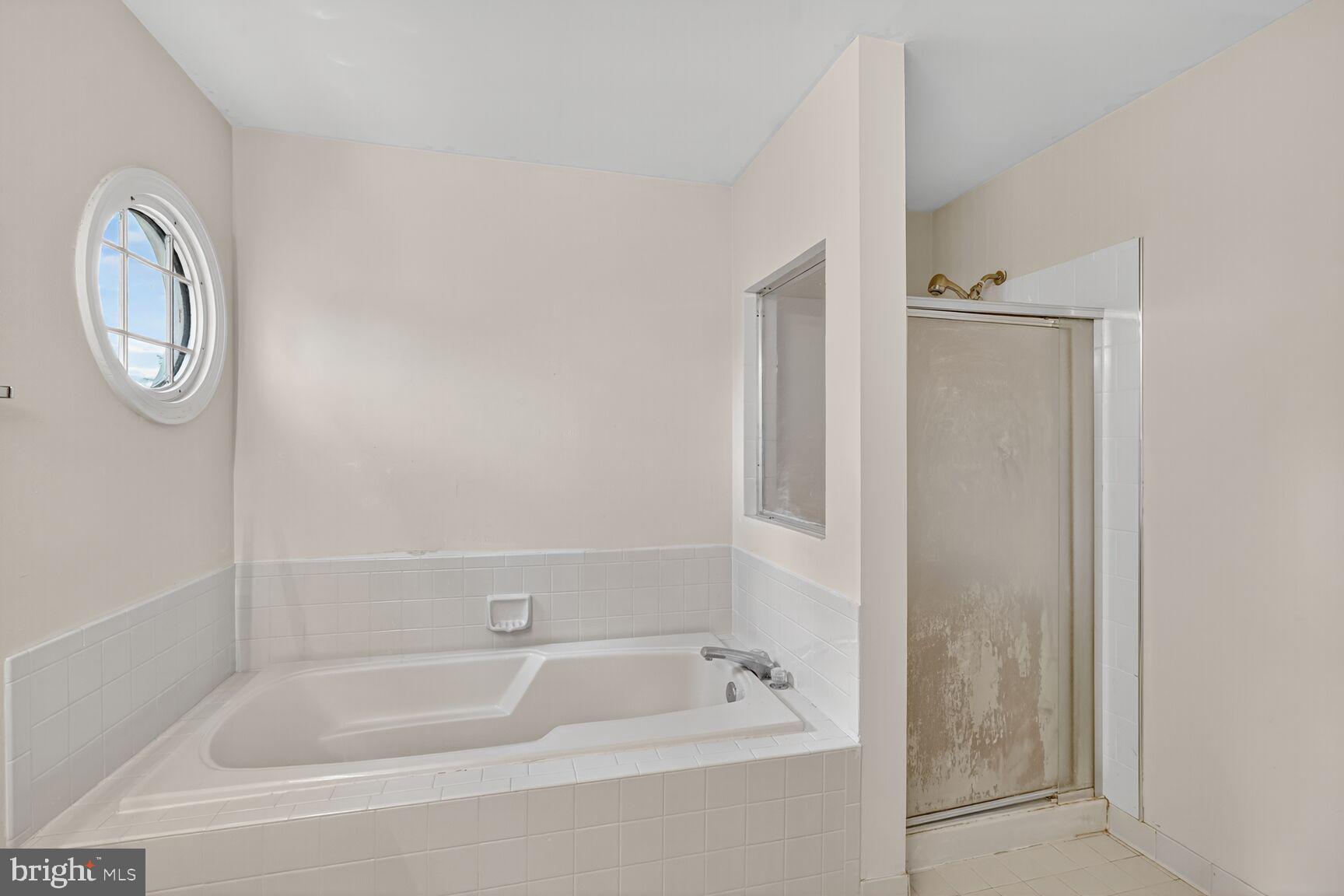 ROLLING ACRES - Residential