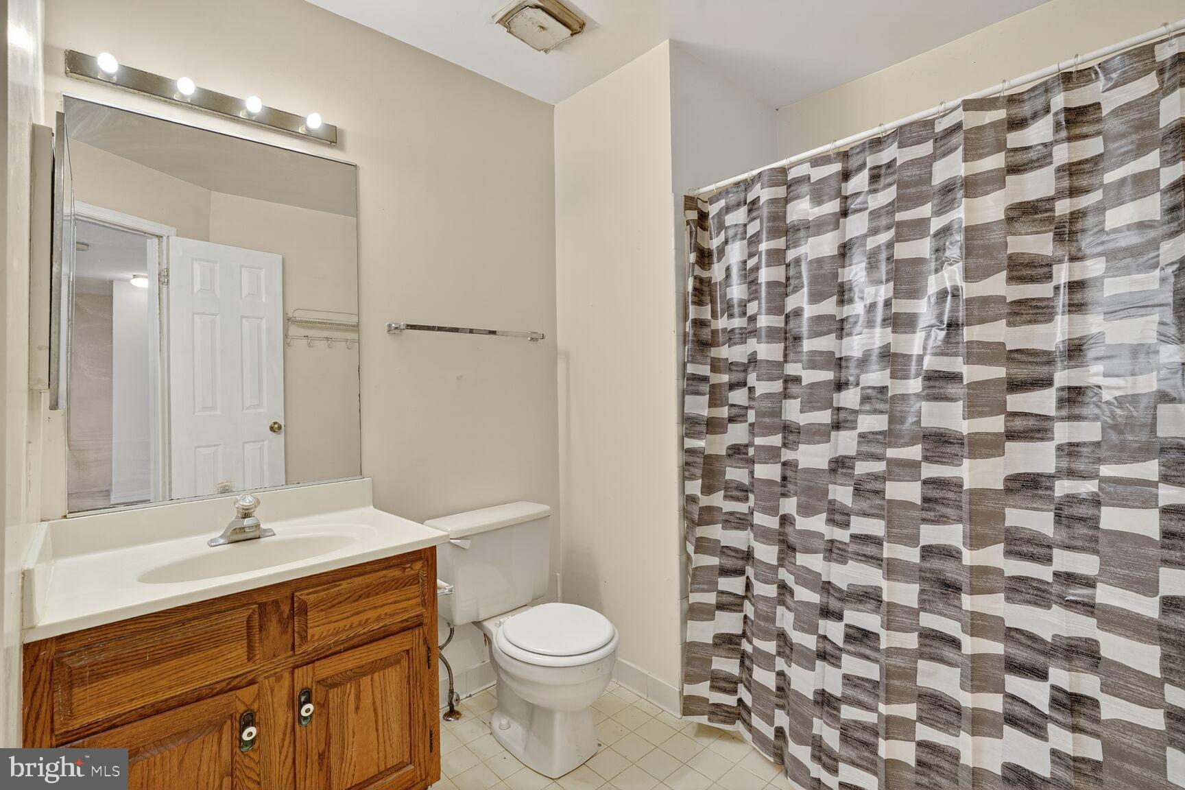 ROLLING ACRES - Residential