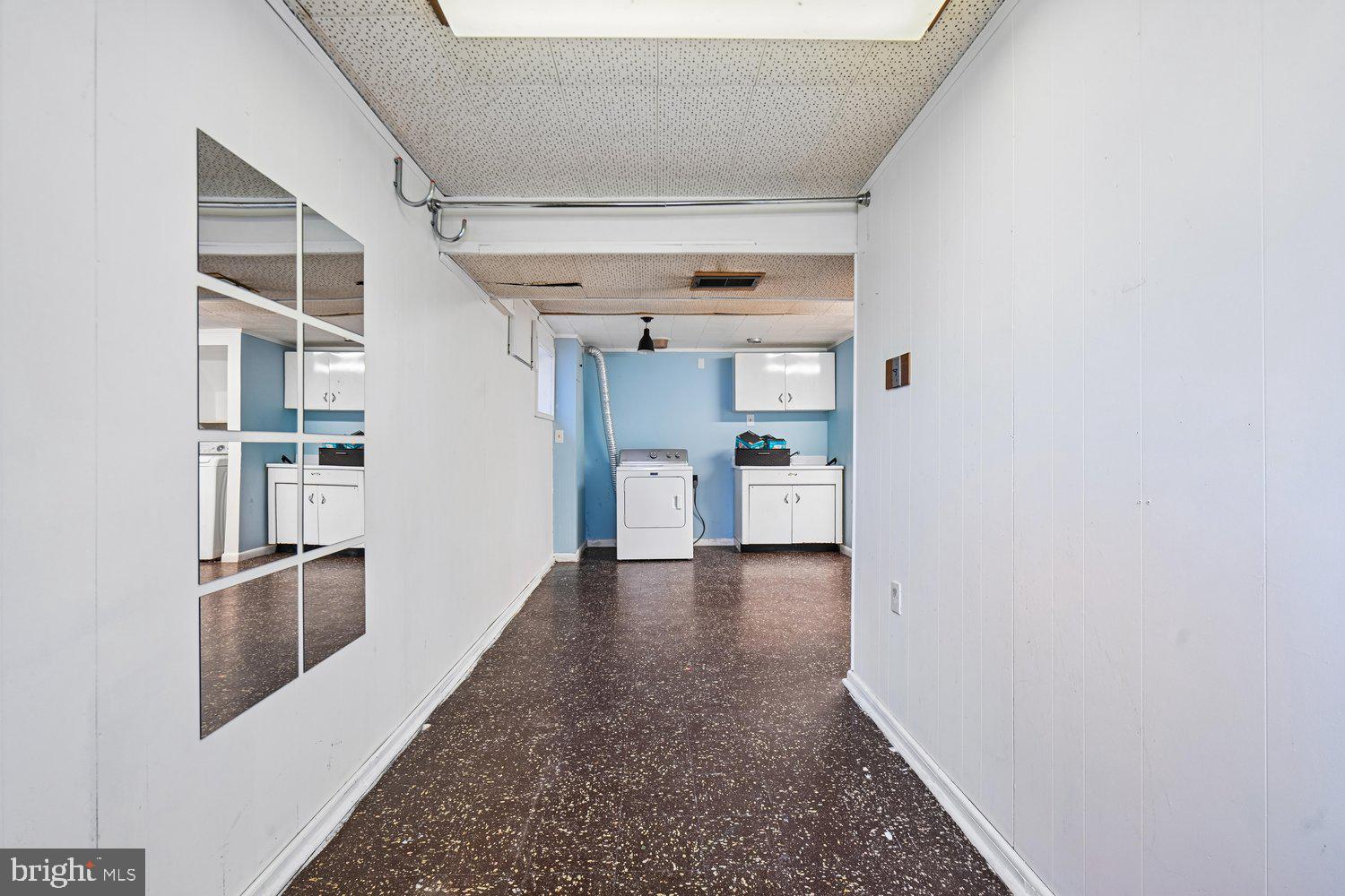 NORTHWEST BRANCH ESTATES - Residential