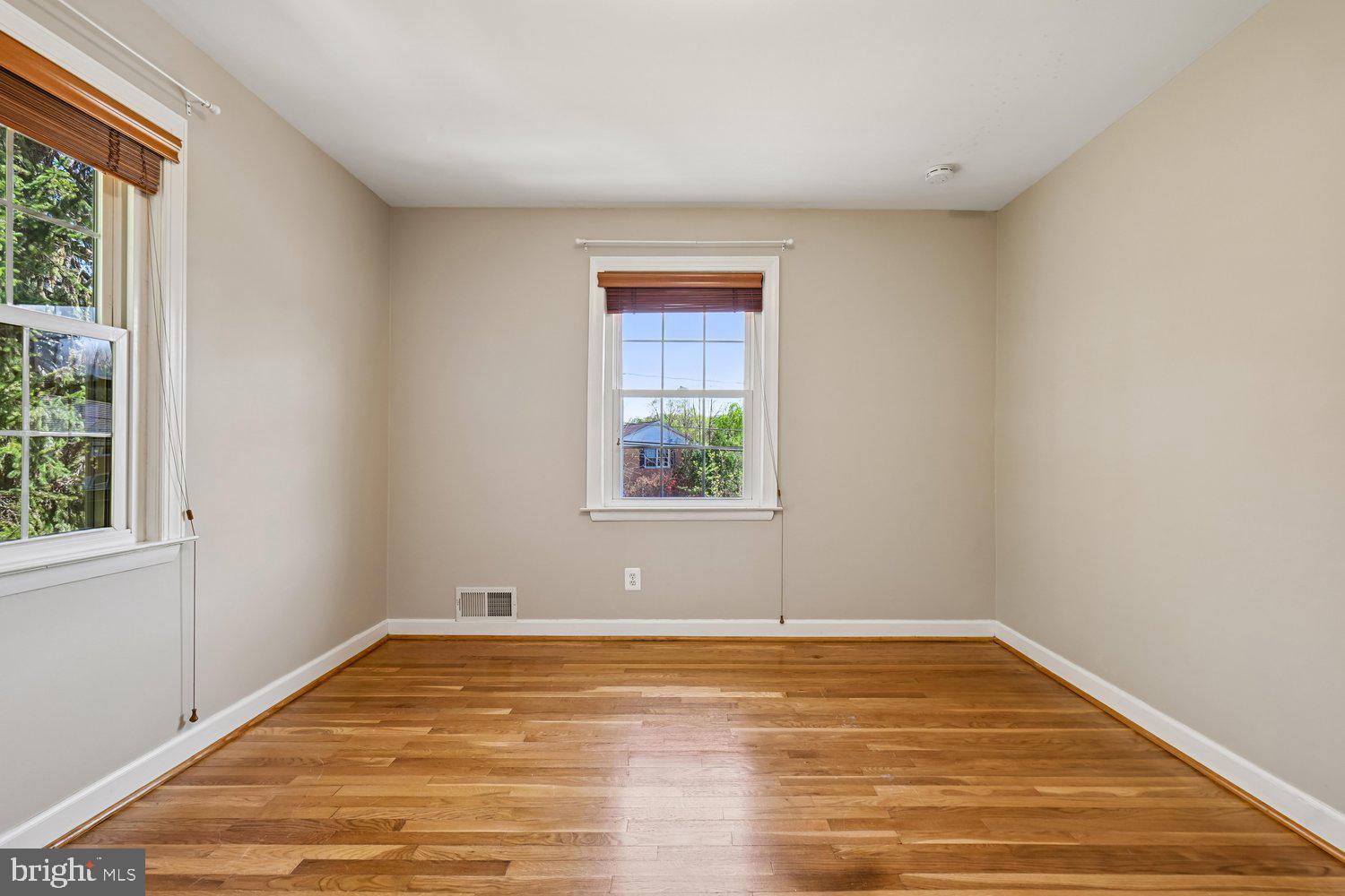 NORTHWEST BRANCH ESTATES - Residential