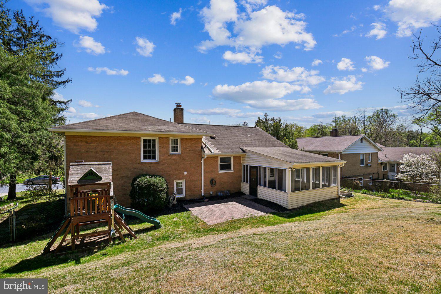 NORTHWEST BRANCH ESTATES - Residential