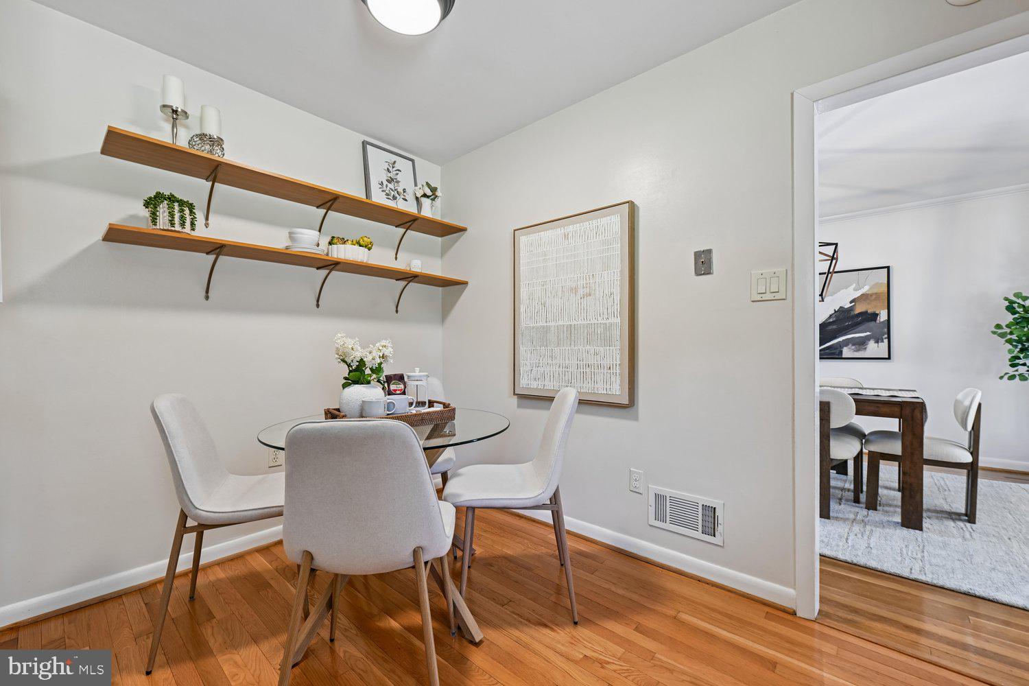 NORTHWEST BRANCH ESTATES - Residential