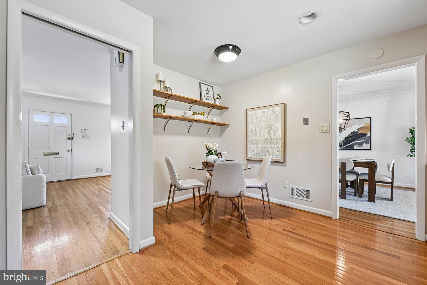 NORTHWEST BRANCH ESTATES - Residential