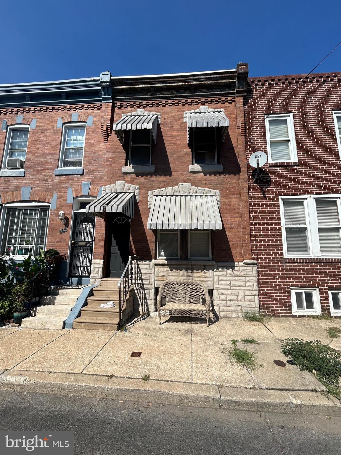POINT BREEZE - Residential