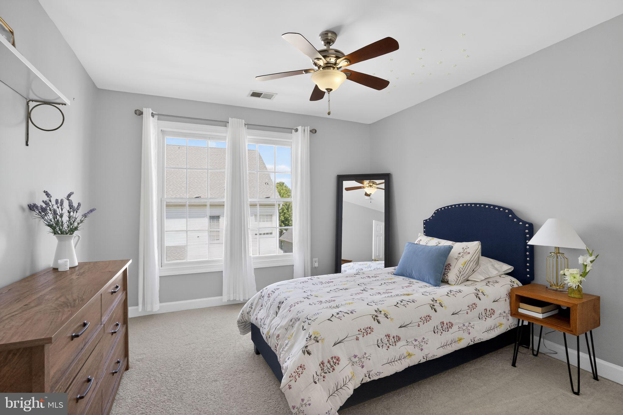SENECA CROSSING - Residential