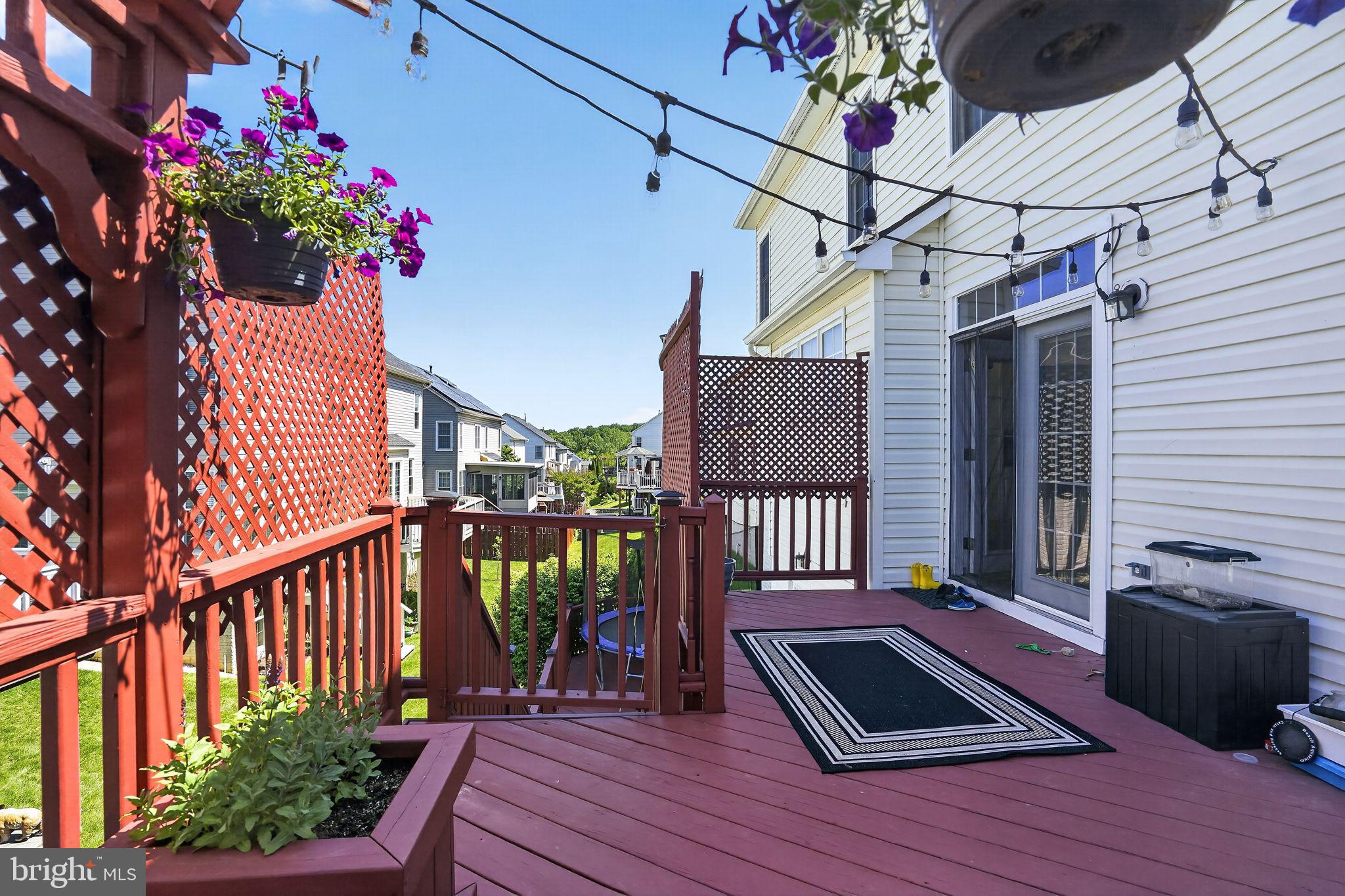 SENECA CROSSING - Residential