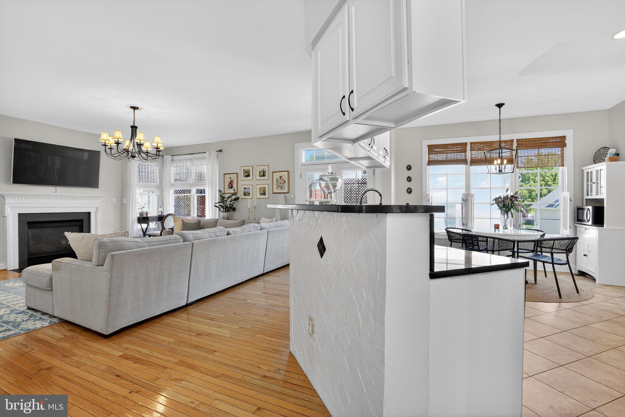 SENECA CROSSING - Residential