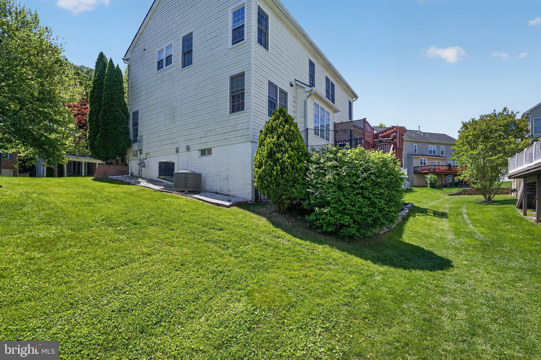 SENECA CROSSING - Residential