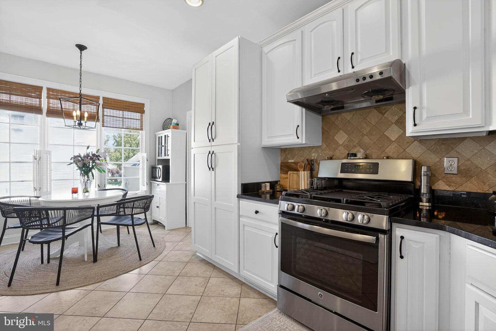 SENECA CROSSING - Residential