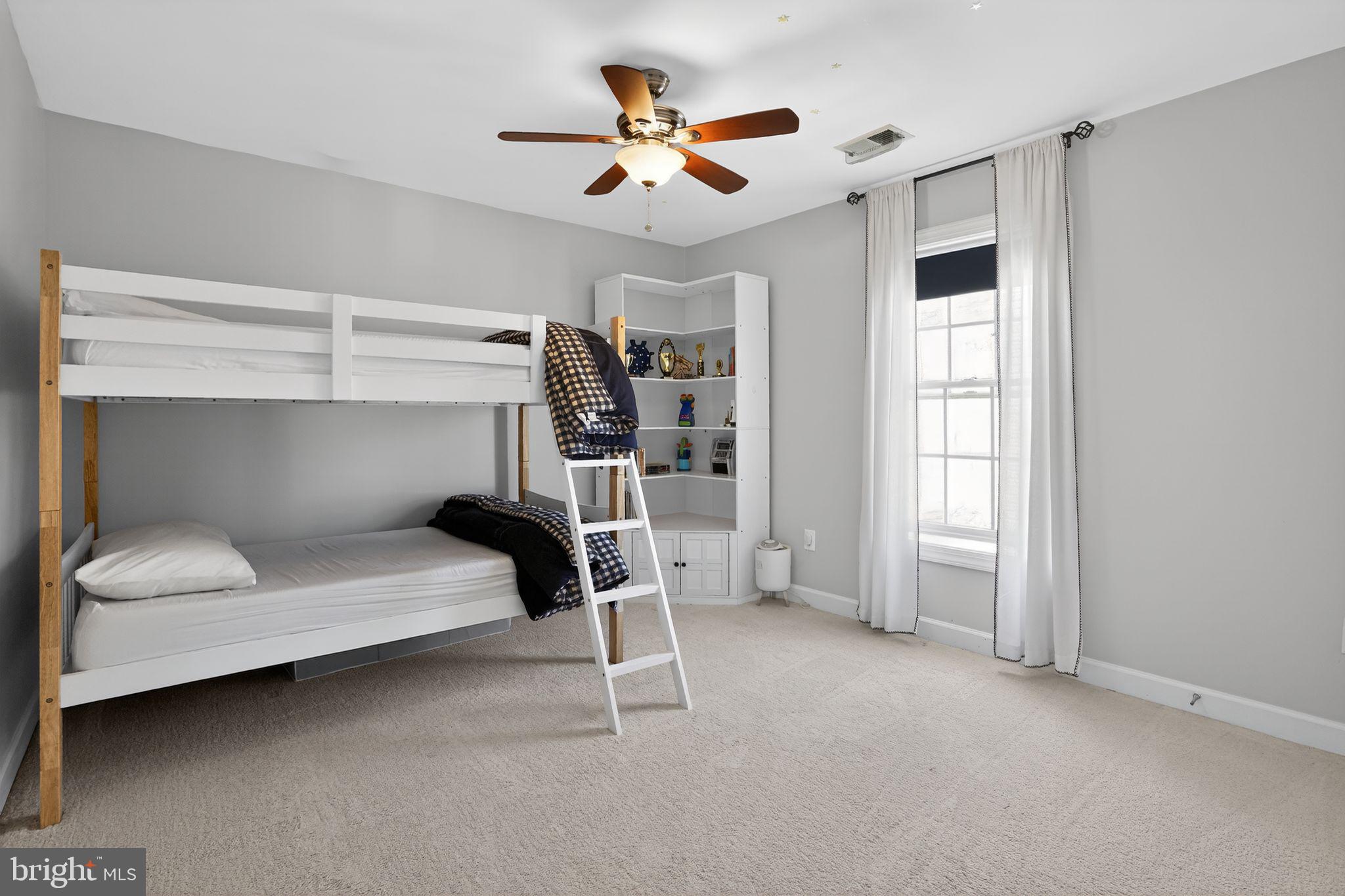 SENECA CROSSING - Residential