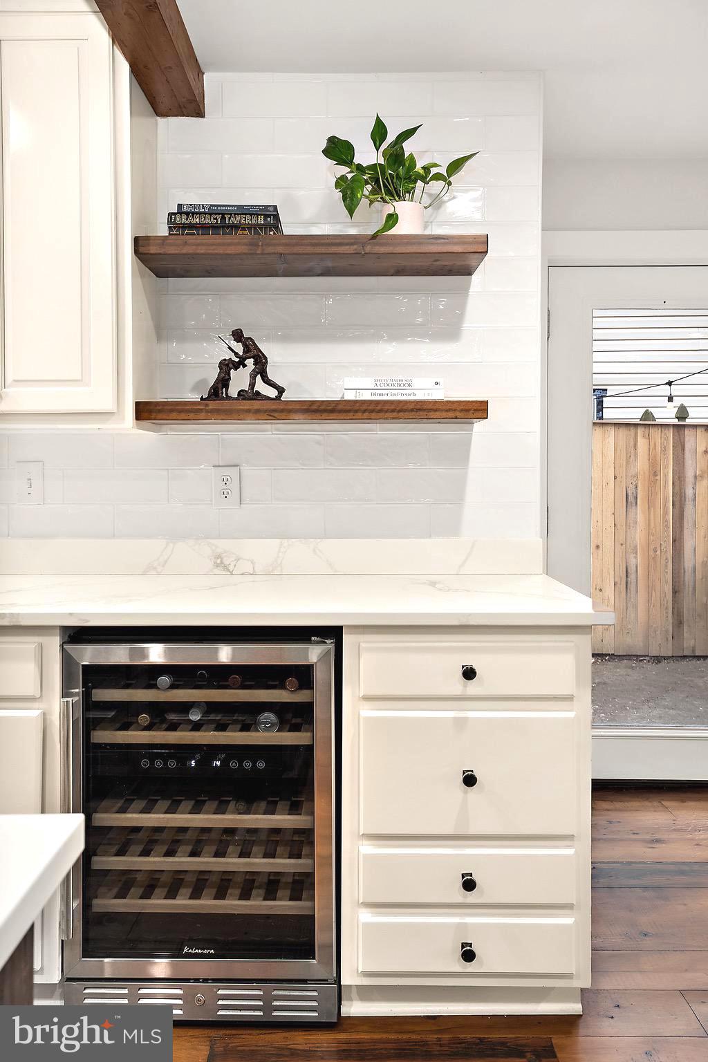 PINES ON THE SEVERN - Residential