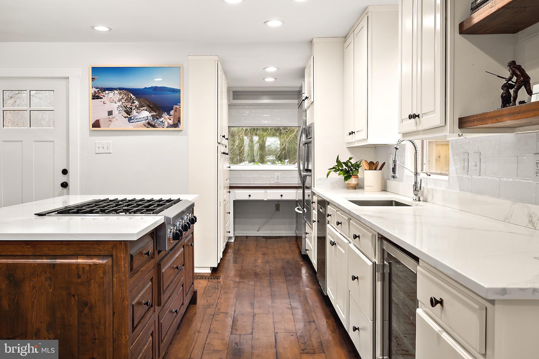 PINES ON THE SEVERN - Residential