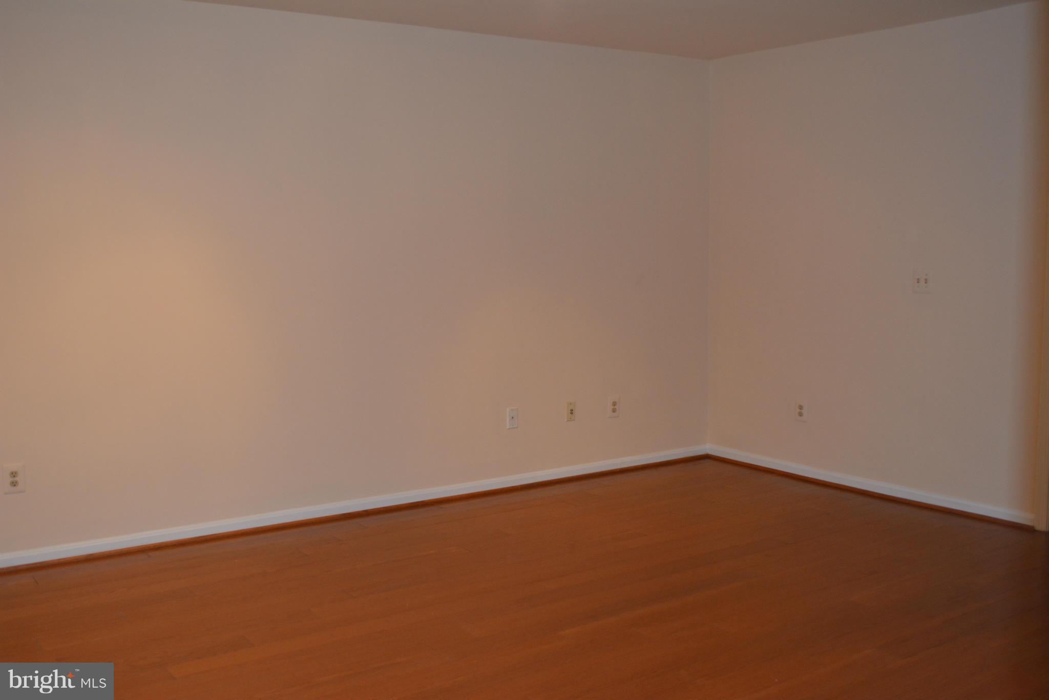 VIRGINIA CENTER - Residential Lease