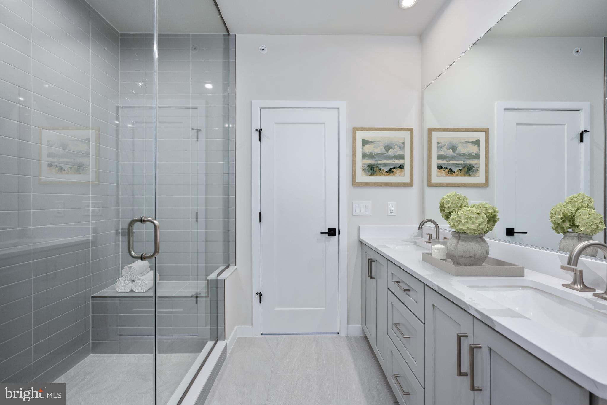 COMMONWEALTH PLACE AT WESTFIELDS - Residential