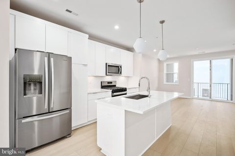 14383 GLEN MANOR DRIVE CHANTILLY VA 20151