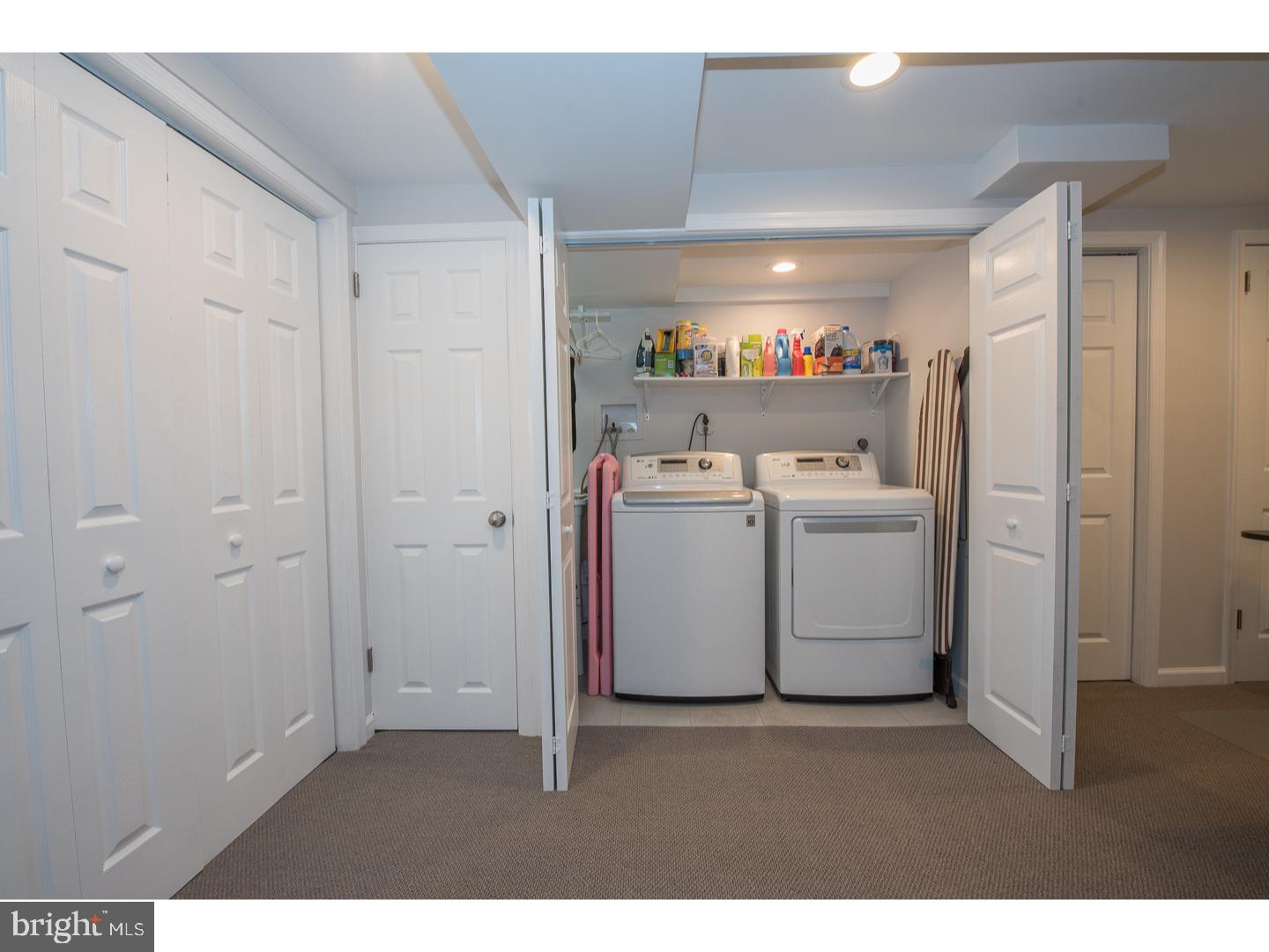 STRAFFORD VILLAGE - Residential