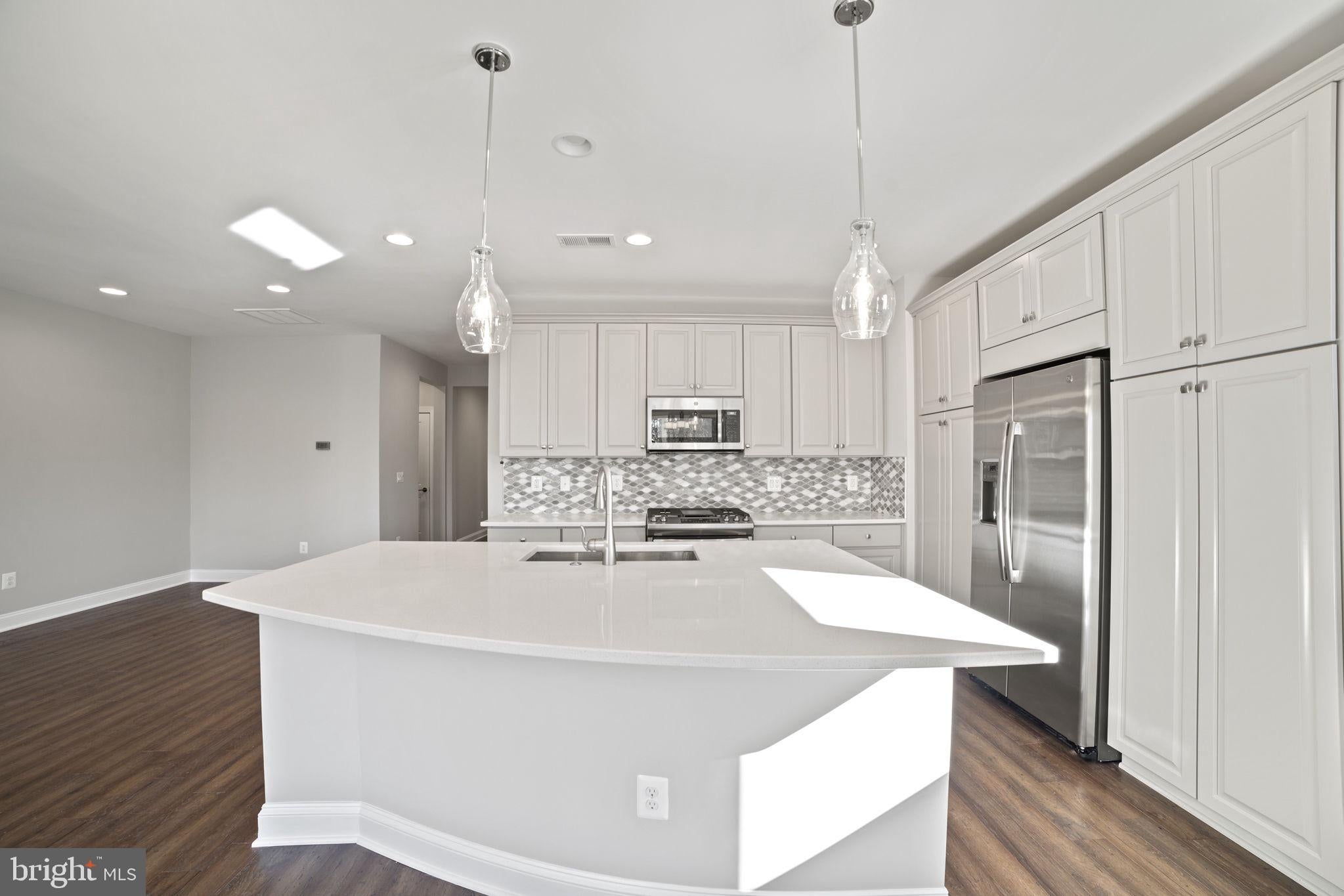 120 NUTHATCH DRIVE