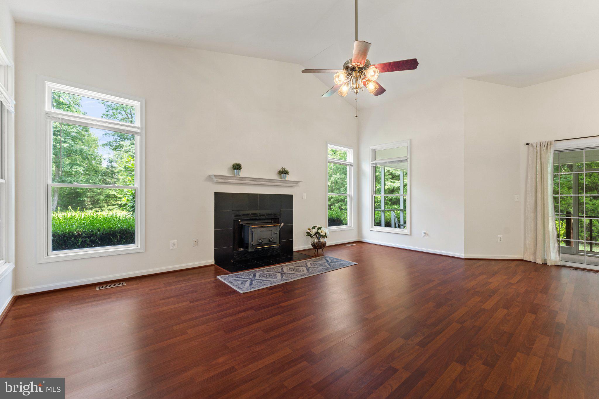 INDIAN OAKS - Residential