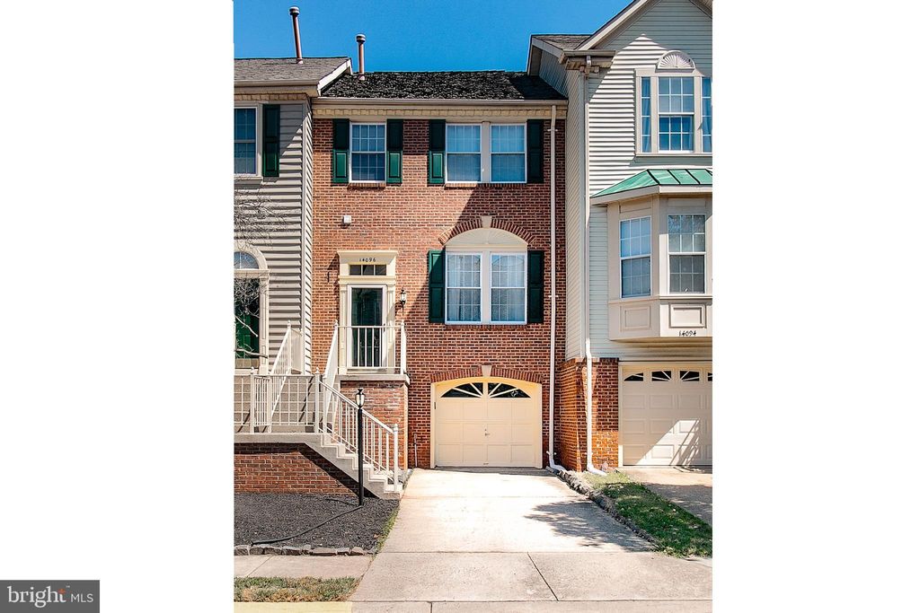 Photo of 14096 Winding Ridge Ln, CENTREVILLE, VA 20121 (MLS # VAFX2263528)