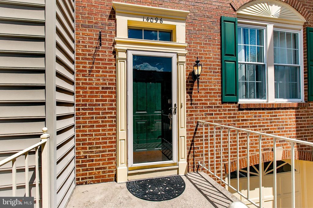 Photo of 14096 Winding Ridge Ln, CENTREVILLE, VA 20121 (MLS # VAFX2263528)