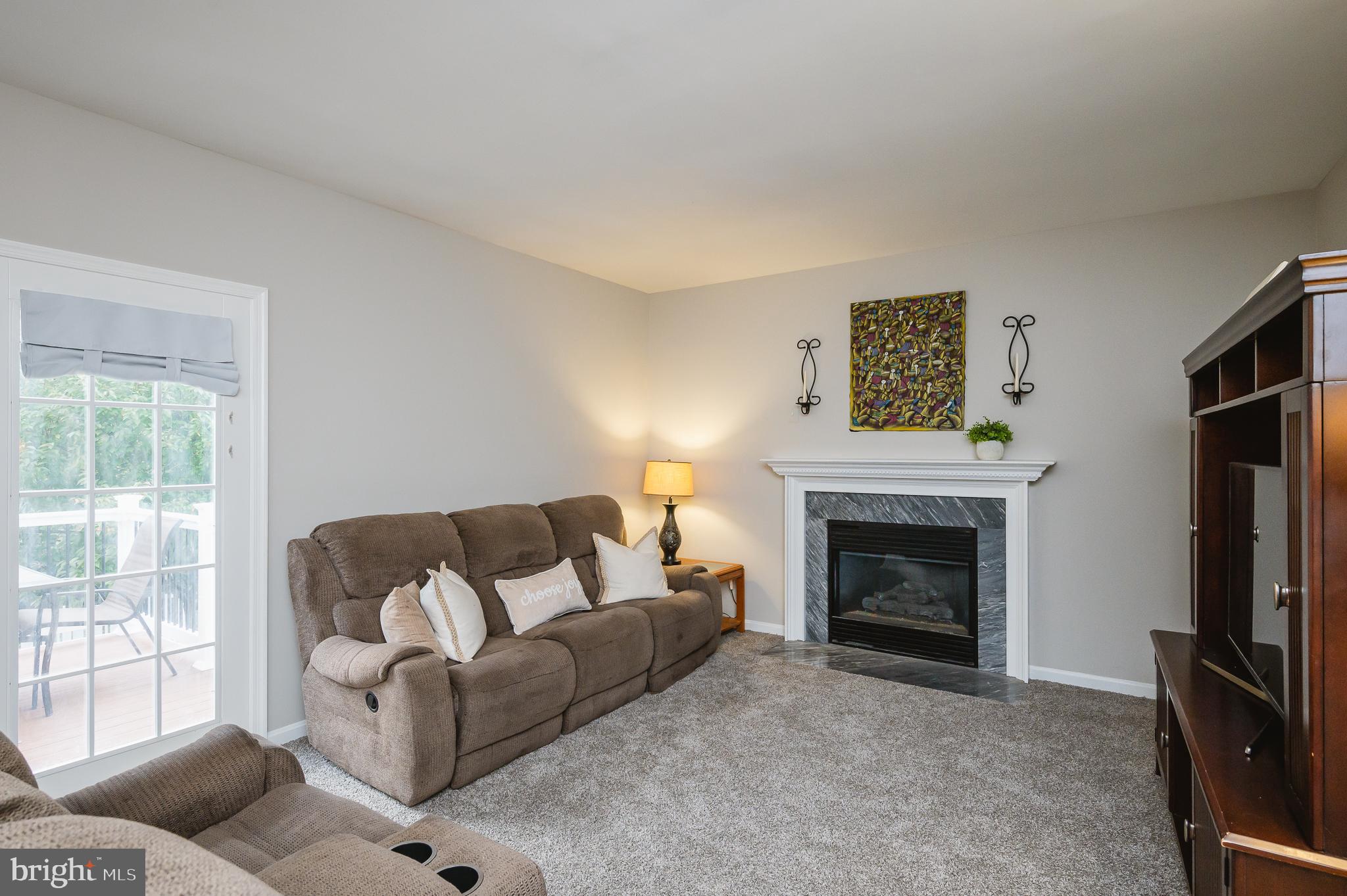 VILLAGE OF BYNUM RUN - Residential