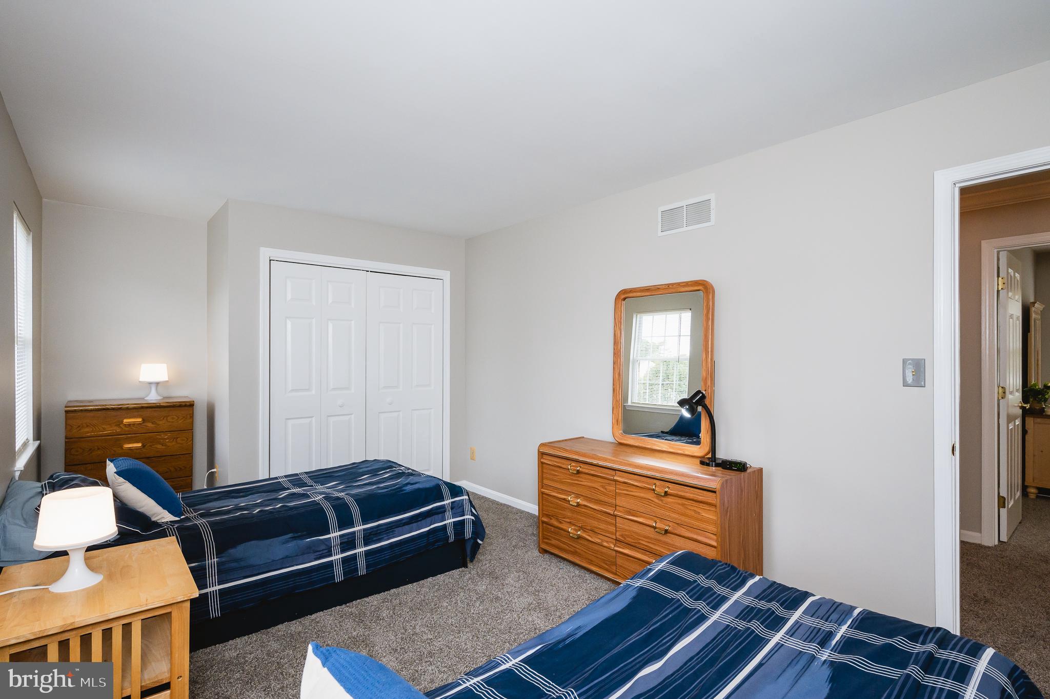 VILLAGE OF BYNUM RUN - Residential