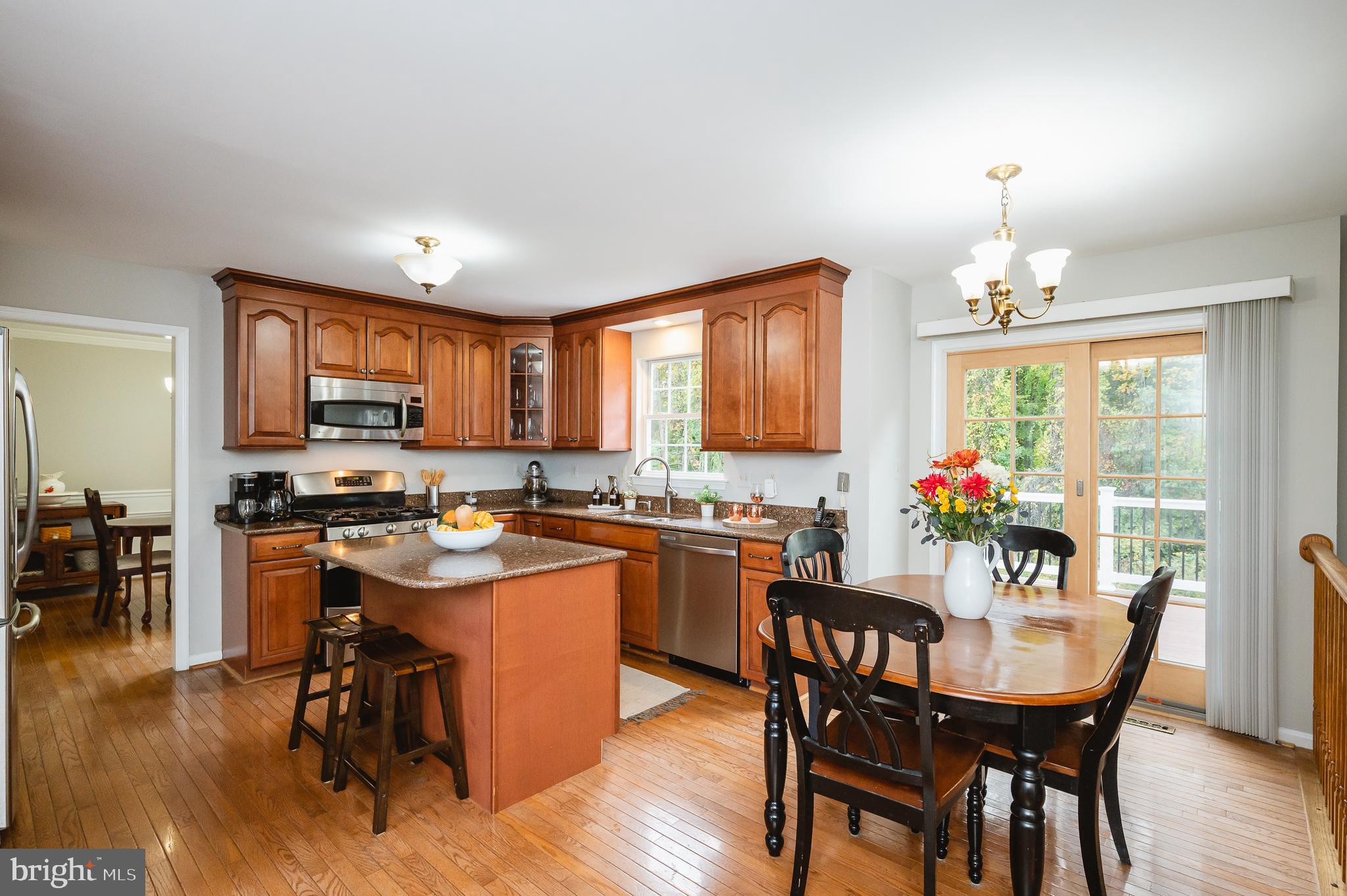 VILLAGE OF BYNUM RUN - Residential