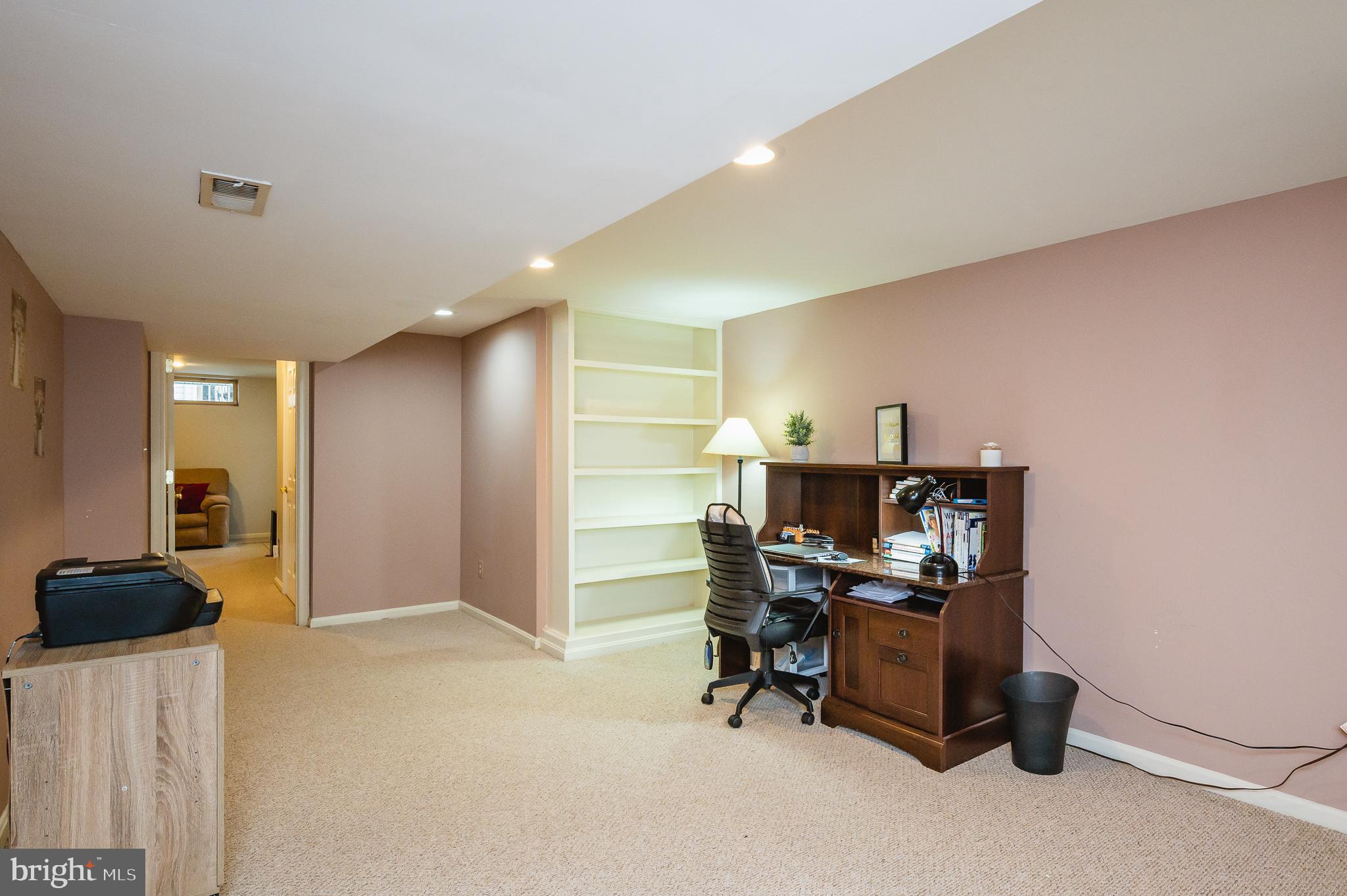 VILLAGE OF BYNUM RUN - Residential