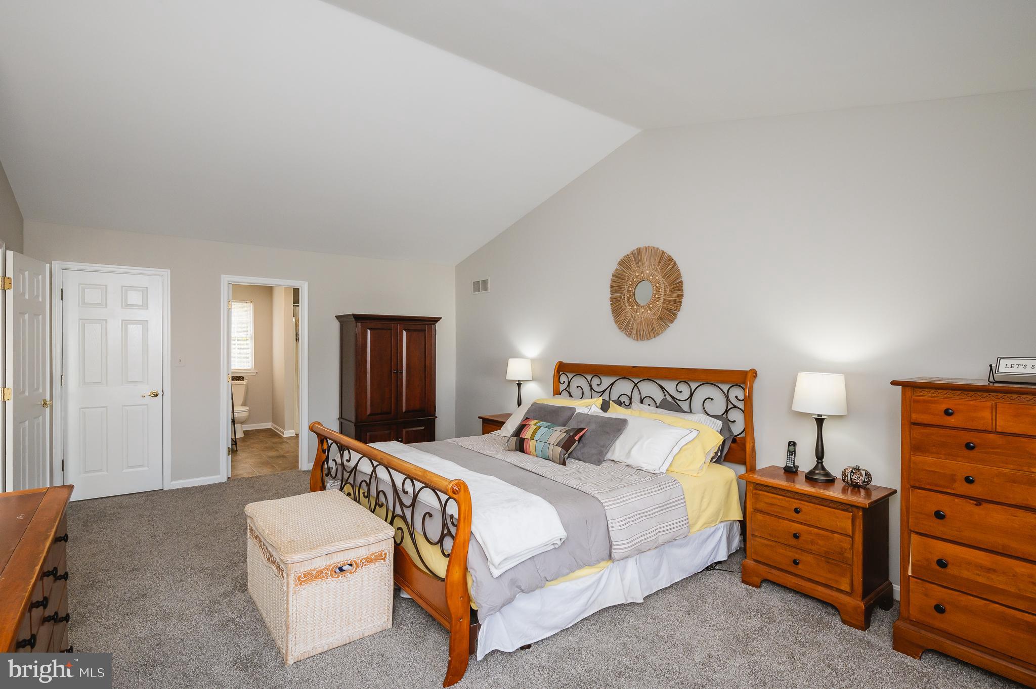 VILLAGE OF BYNUM RUN - Residential