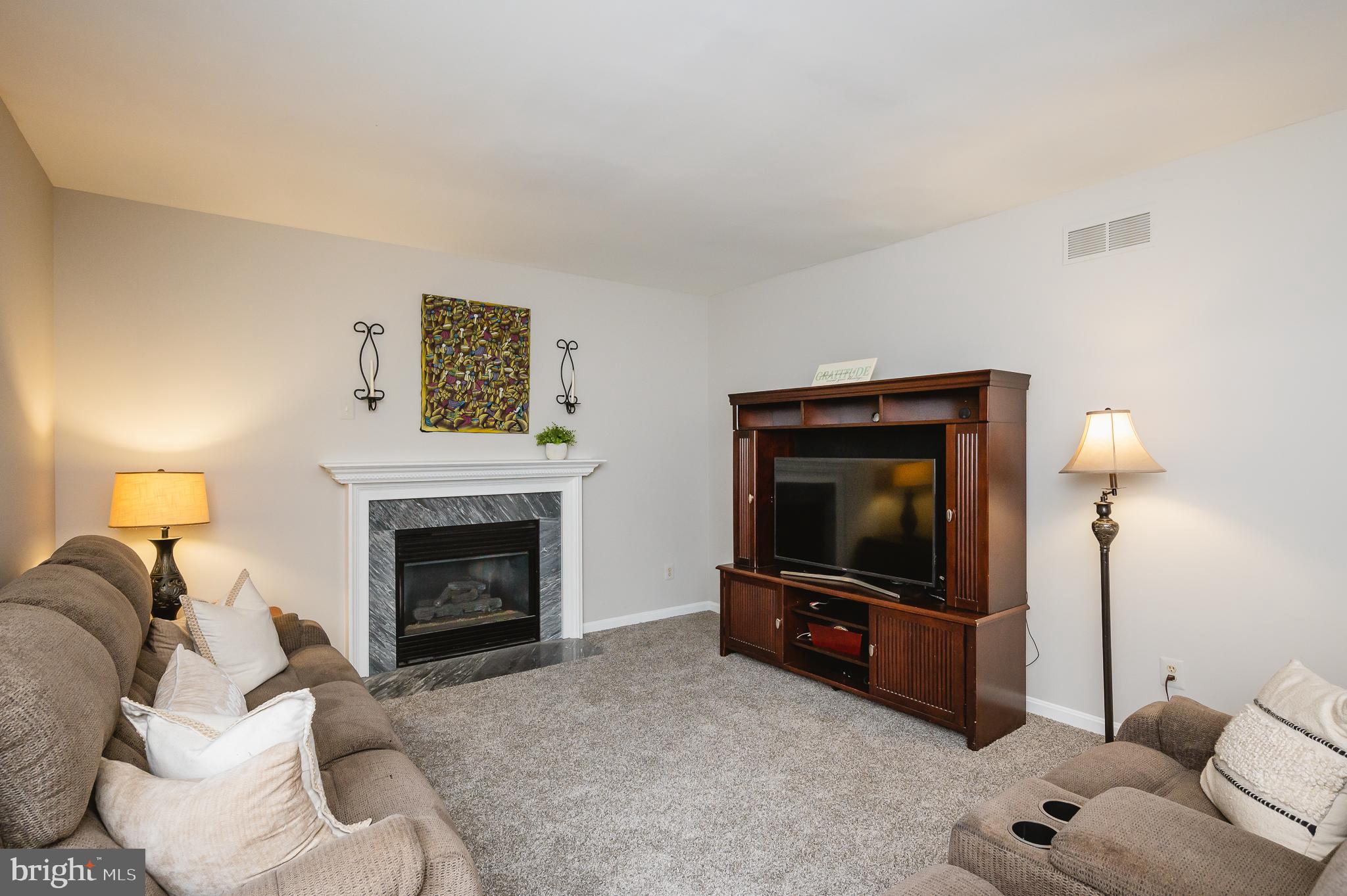 VILLAGE OF BYNUM RUN - Residential