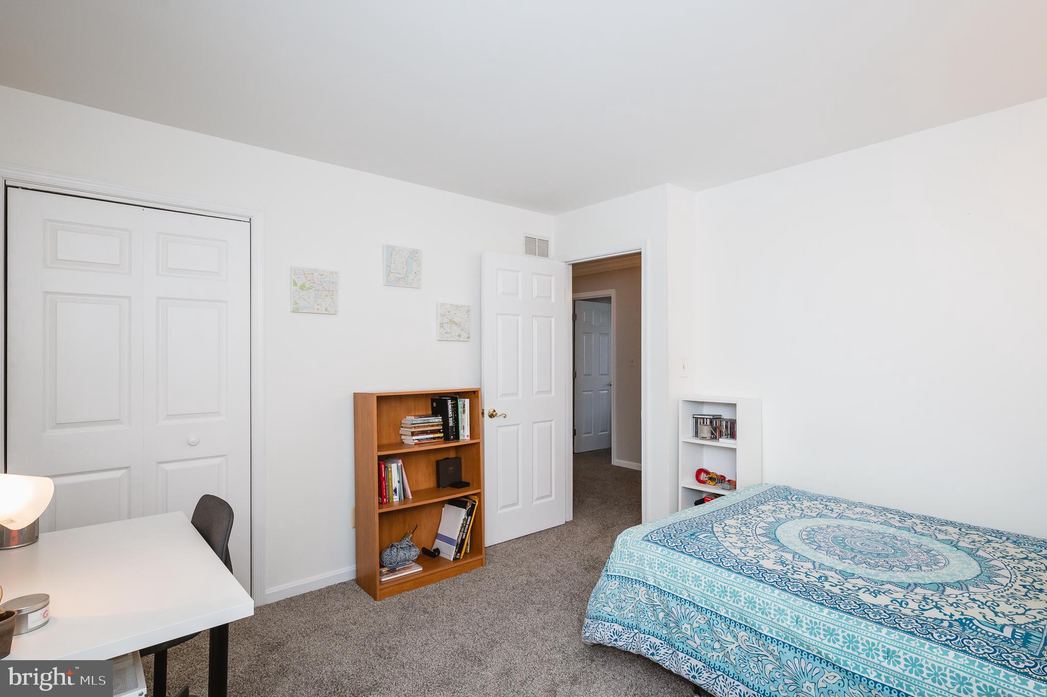 VILLAGE OF BYNUM RUN - Residential