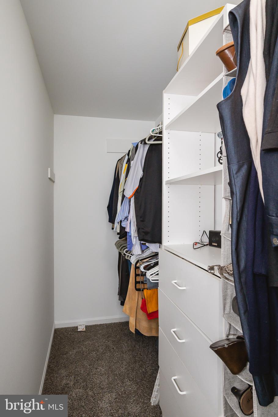 VILLAGE OF BYNUM RUN - Residential