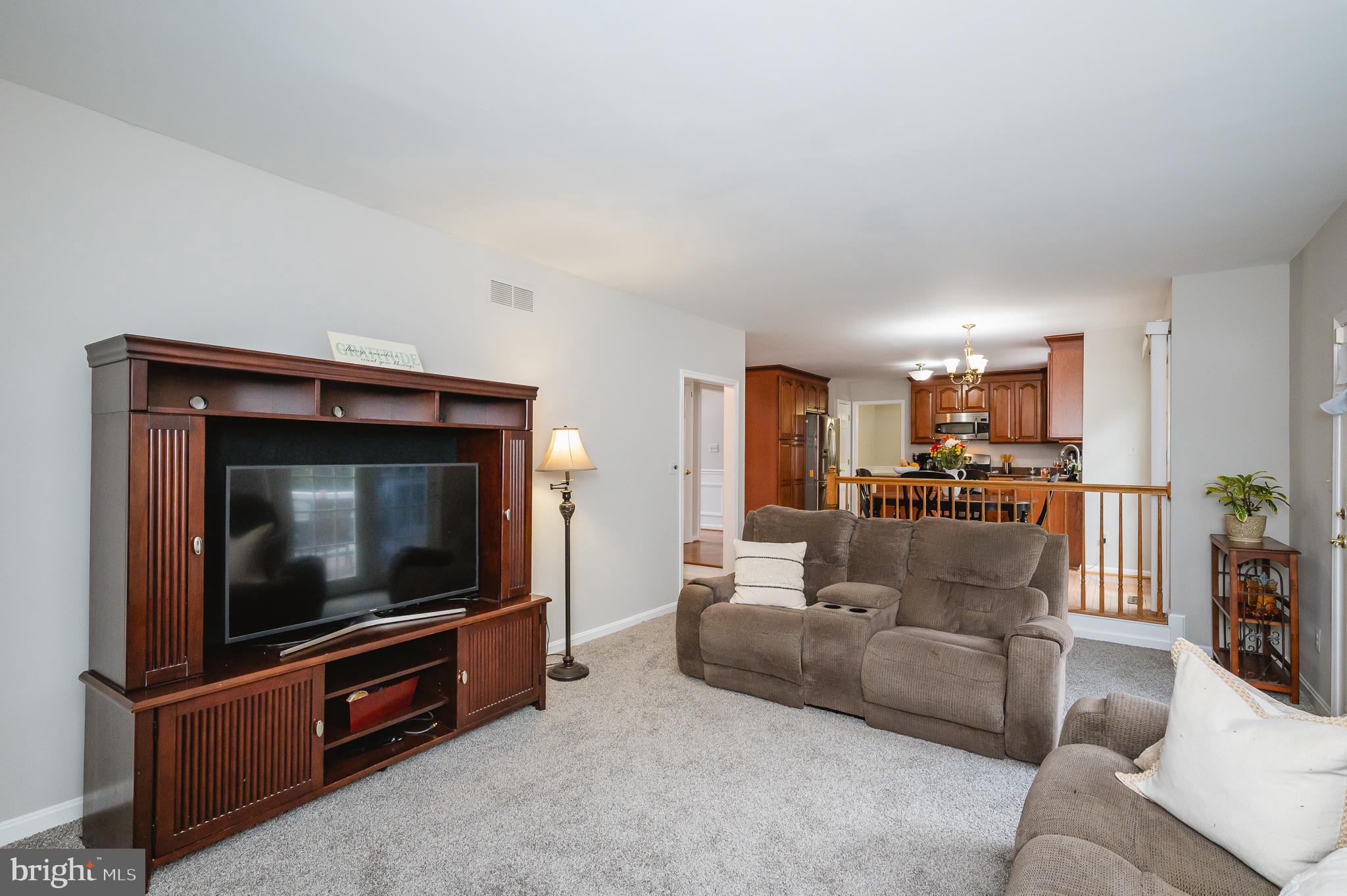 VILLAGE OF BYNUM RUN - Residential