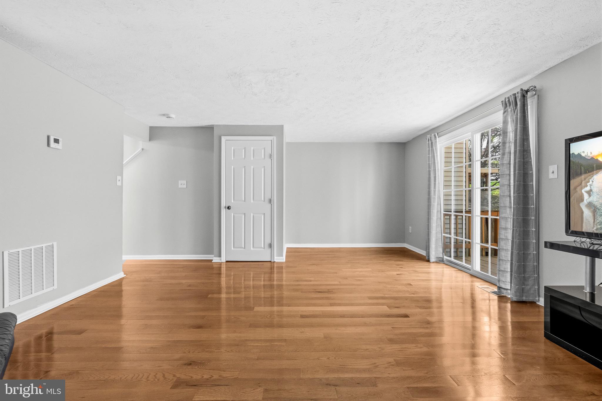 GREENCASTLE LAKE - Residential