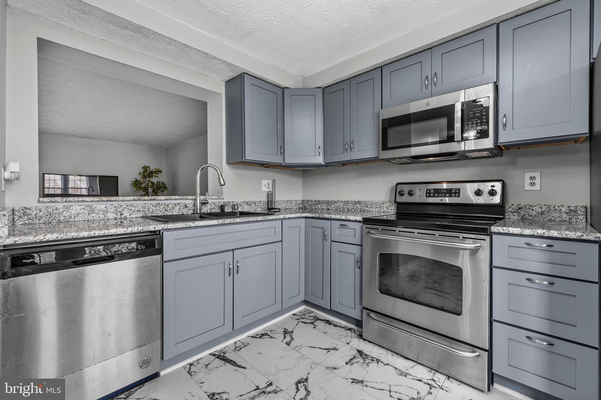 14102 BUCK HILL COURT