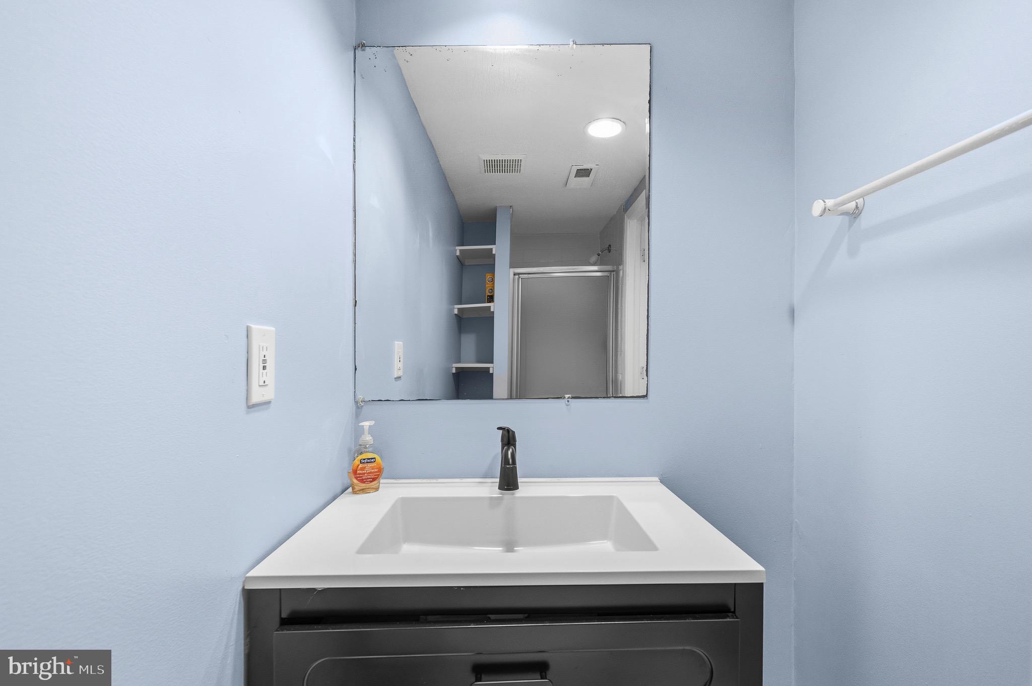 GREENCASTLE LAKE - Residential