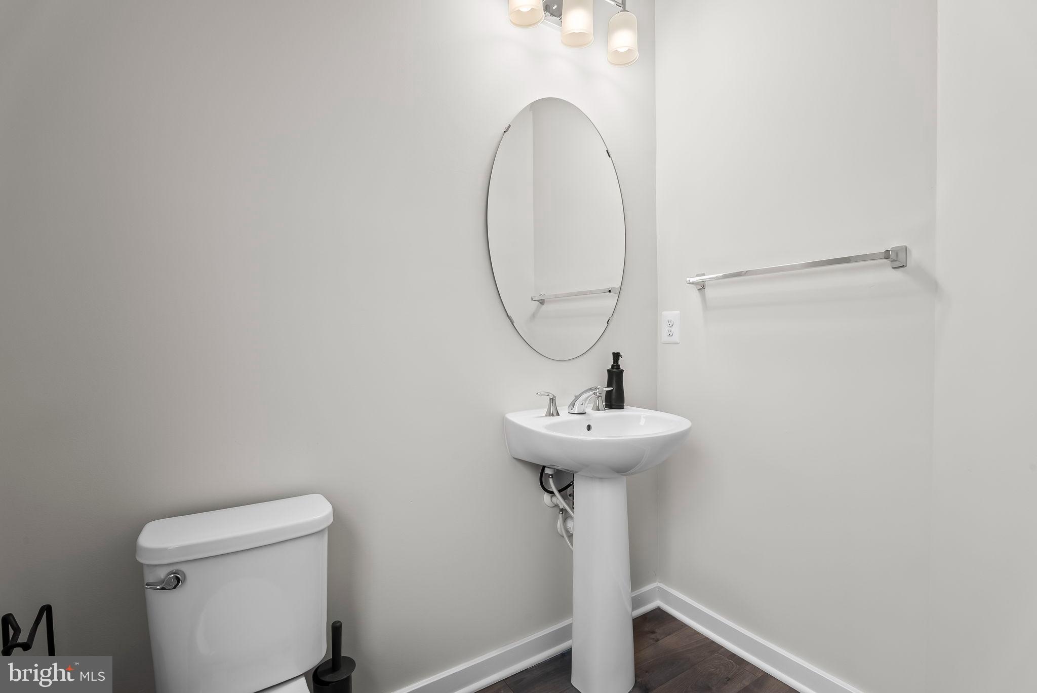 HYATTSVILLE - Residential