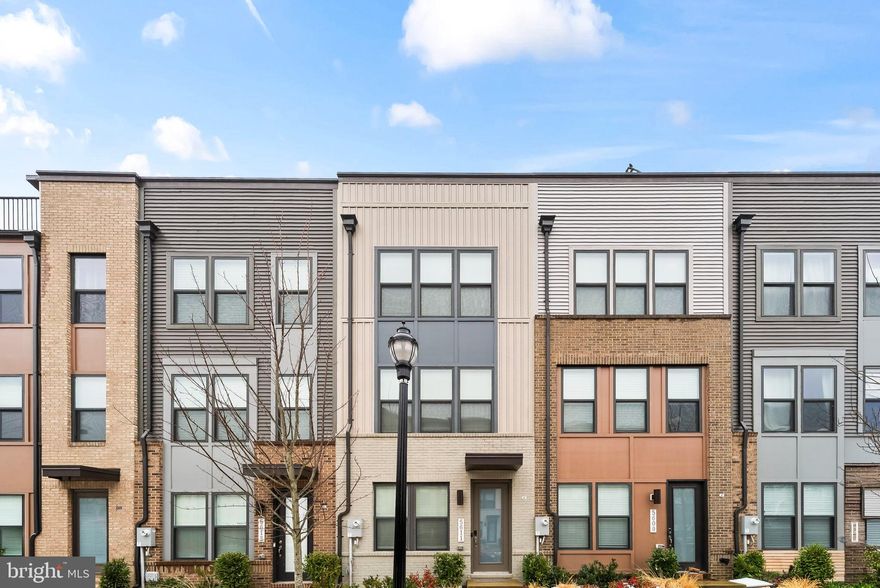 Bright, modern townhome designed for comfort and relaxation. Enjoy an open-concept living space with soaring ceilings, a fully equipped kitchen, stylish bedrooms, and clean, modern bathrooms. Unwind on the private patio, or have fun in the loft equipped with a pool table and board games. Close to DC, Metro access, shopping, and dining. Perfect for families, professionals, or weekend getaways. Clean, cozy, and thoughtfully designed!