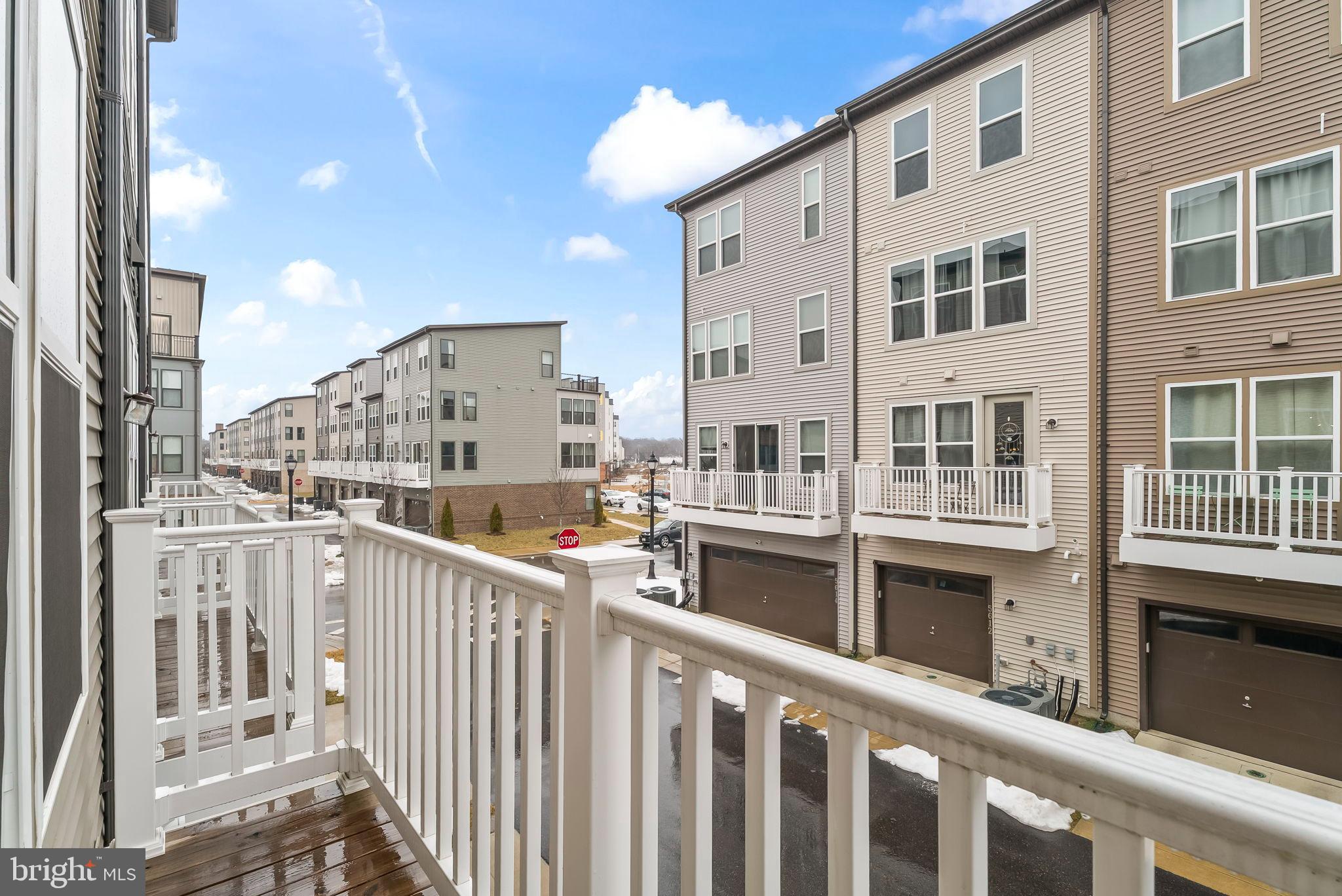 HYATTSVILLE - Residential