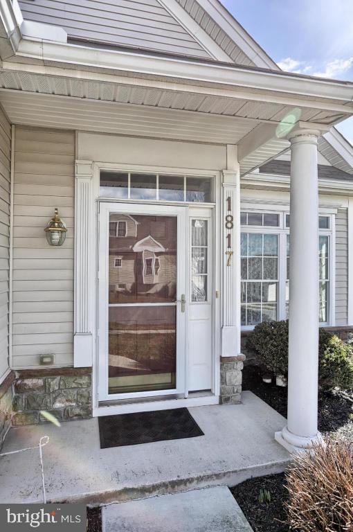 VILLAGE GRANDE - Residential