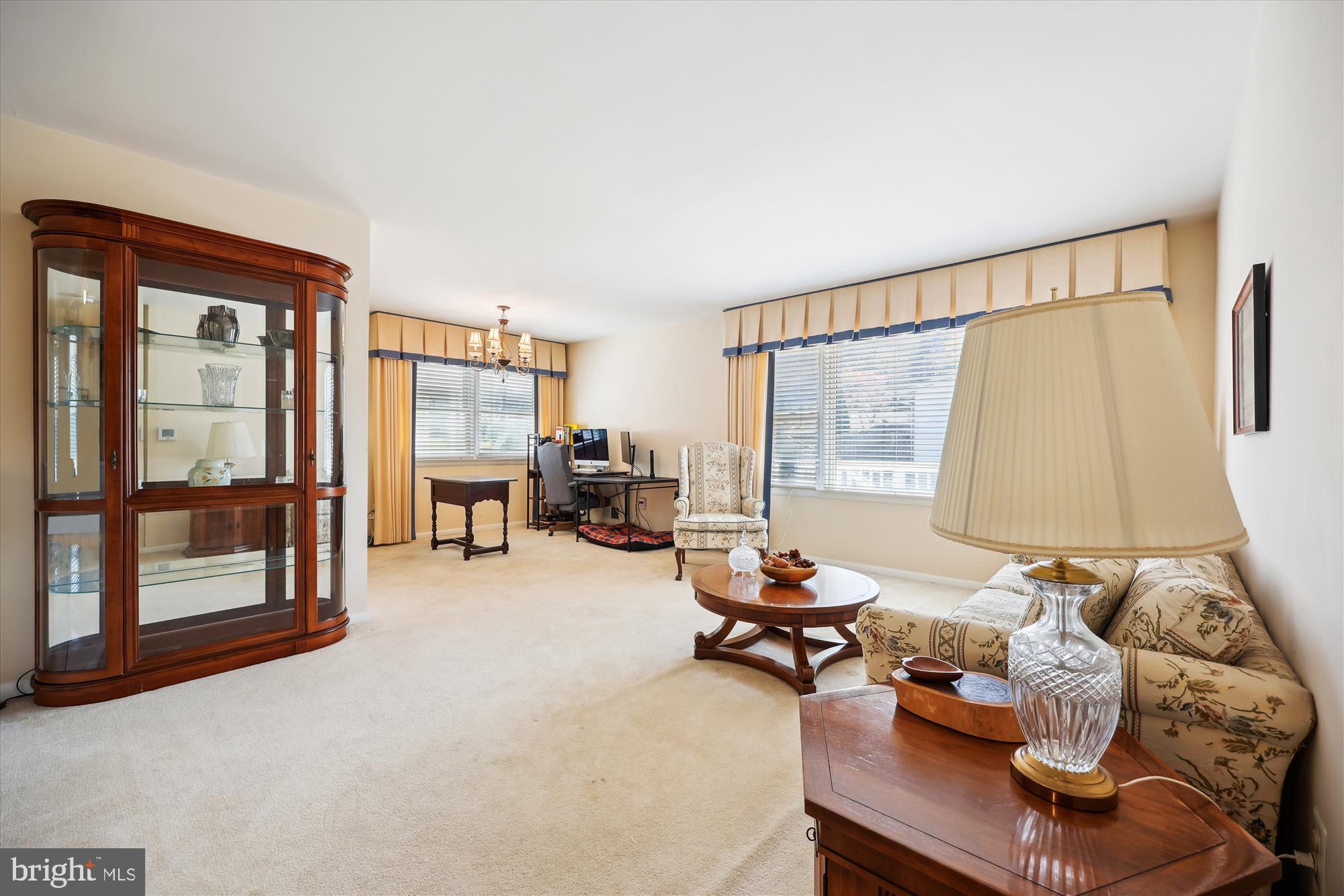 MILL CREEK TOWNE - Residential