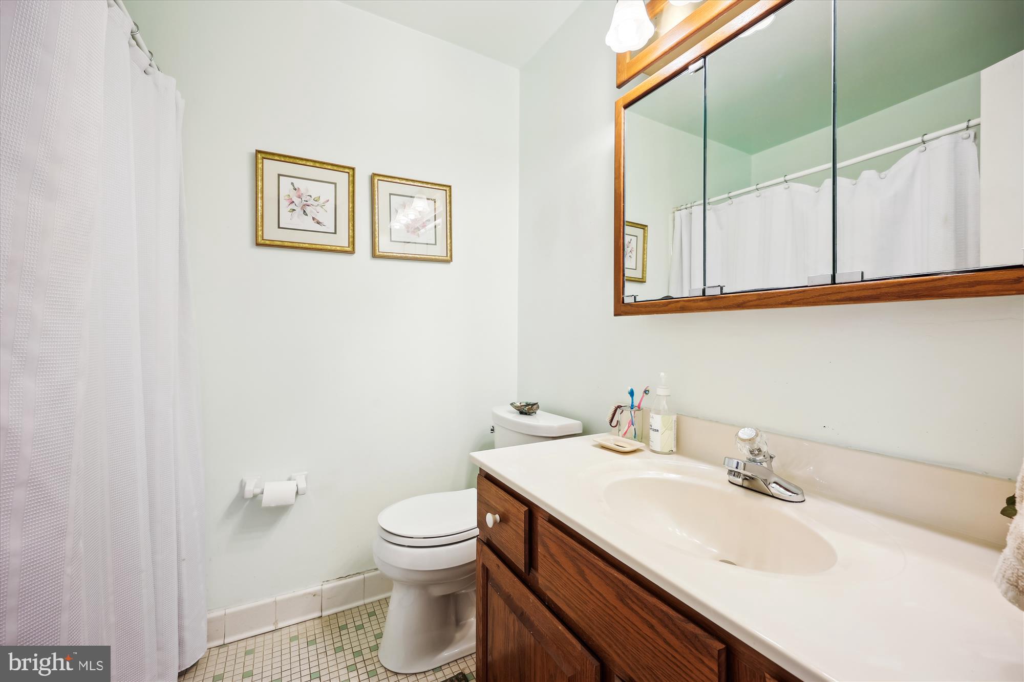 MILL CREEK TOWNE - Residential