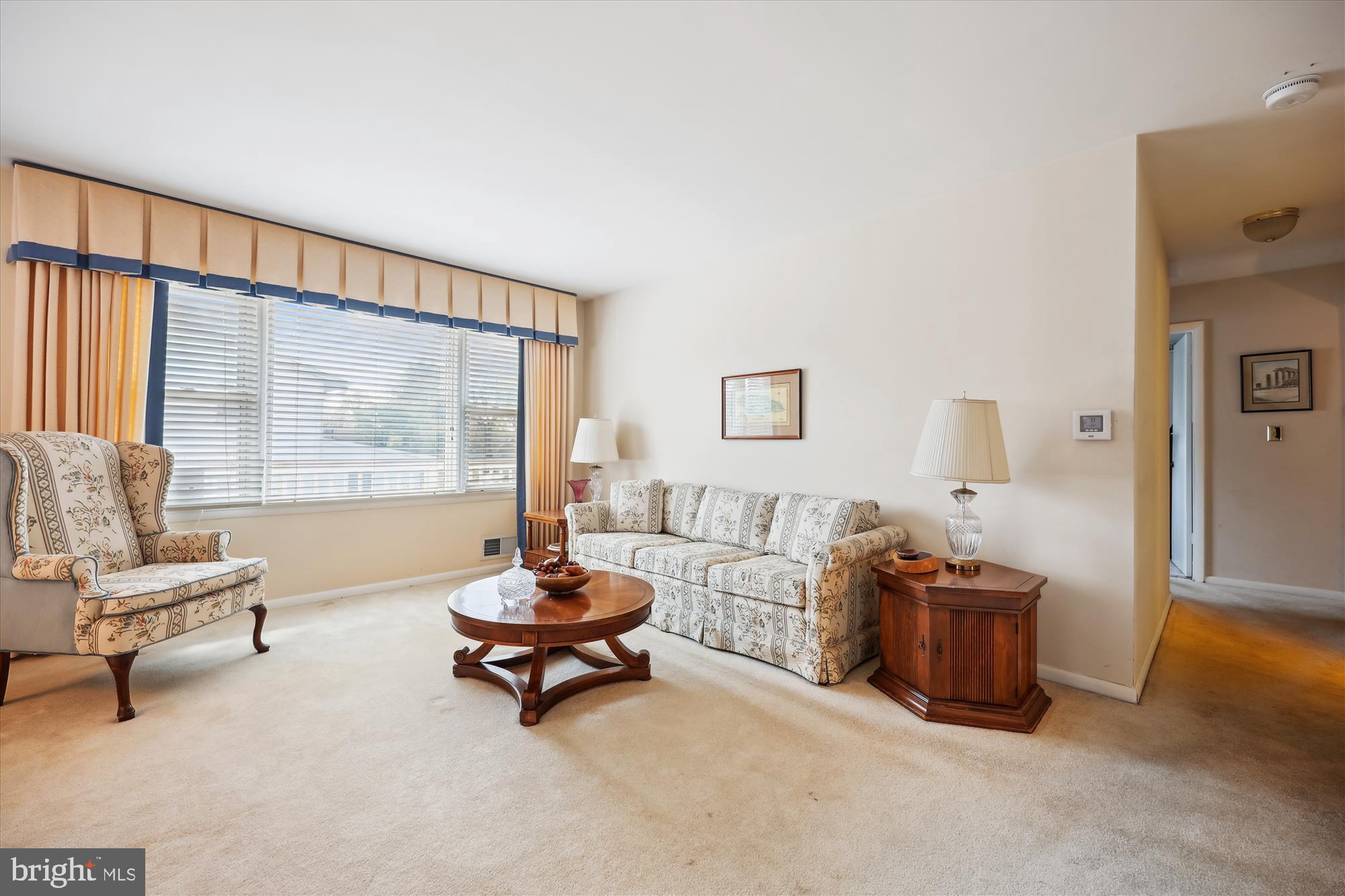 MILL CREEK TOWNE - Residential