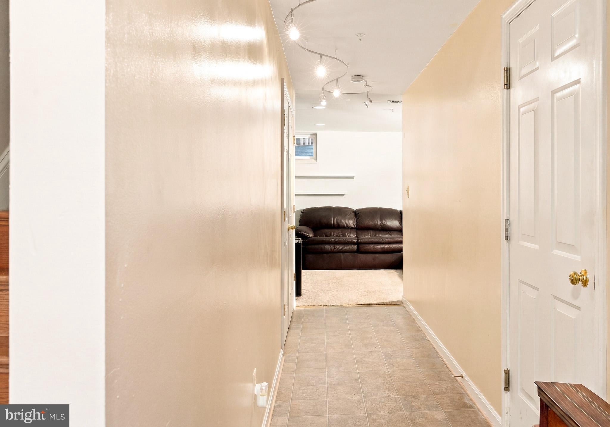 1400 ESTELLE DRIVE