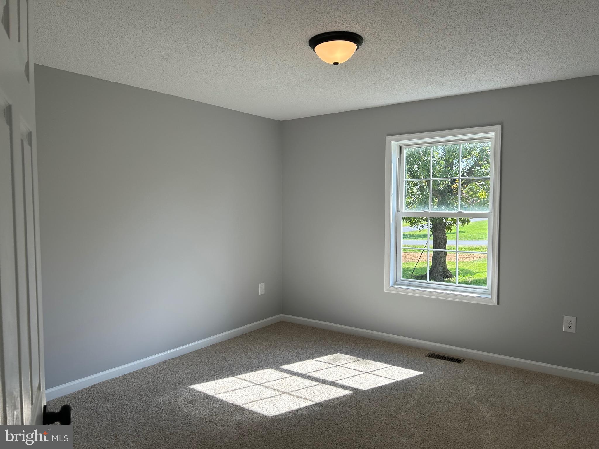 SPRING MILLS FARM - Residential