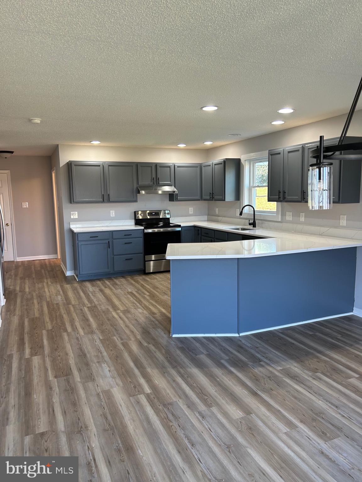 SPRING MILLS FARM - Residential