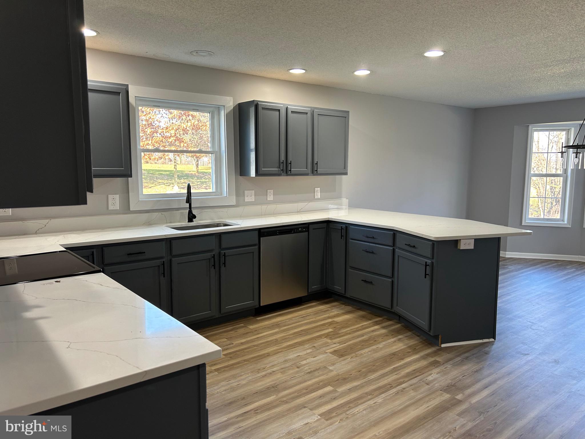 SPRING MILLS FARM - Residential